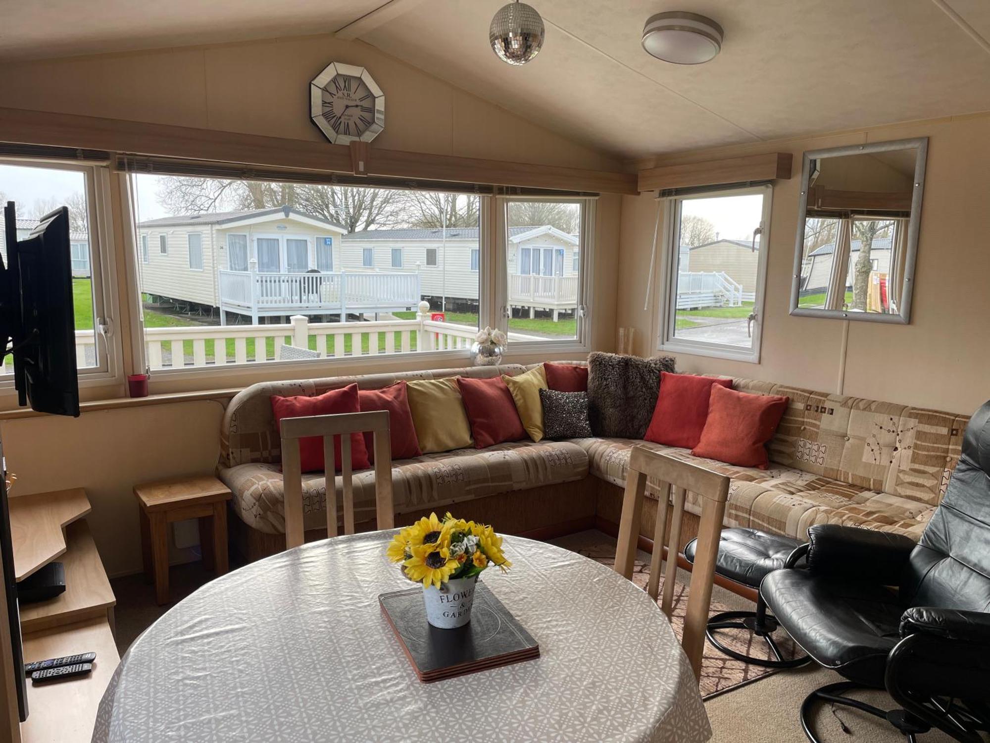 Cosy 3 Bedroom Caravan, Южен Сърни Екстериор снимка